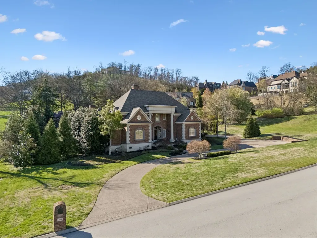 384 Lake Valley Drive Franklin TN 37069