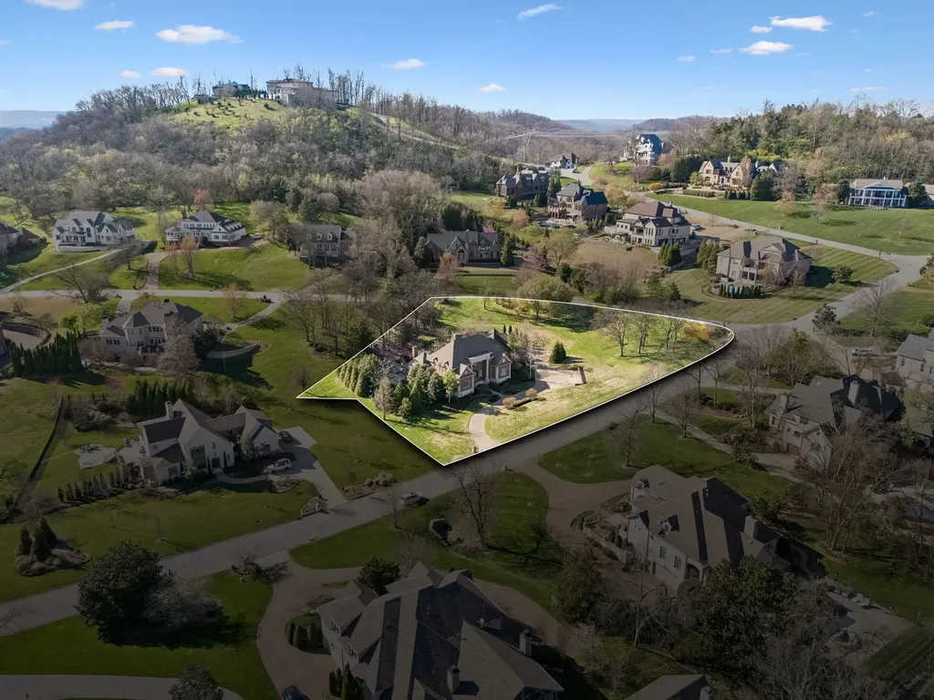384 Lake Valley Drive Franklin TN 37069