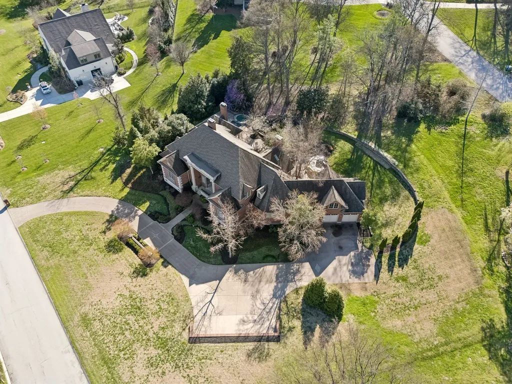 384 Lake Valley Drive Franklin TN 37069