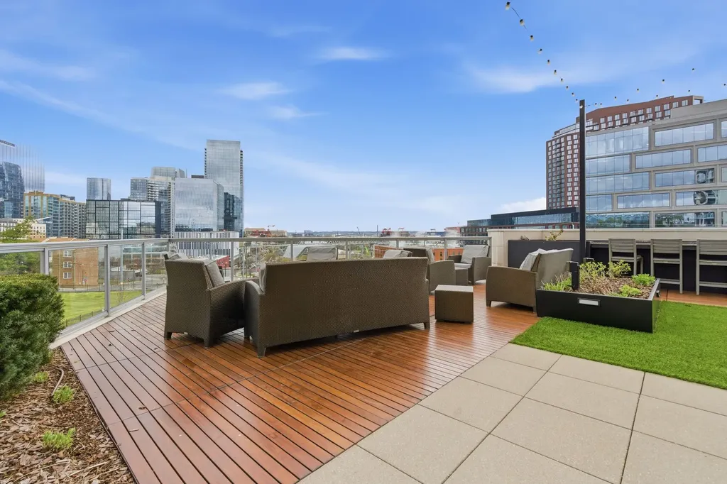 20 Rutledge Street Nashville TN 37210