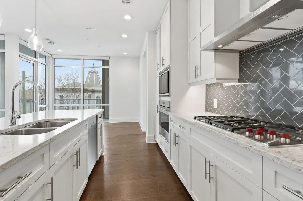 20 Rutledge Street Nashville TN 37210