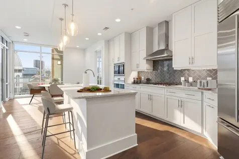 20 Rutledge Street Nashville TN 37210