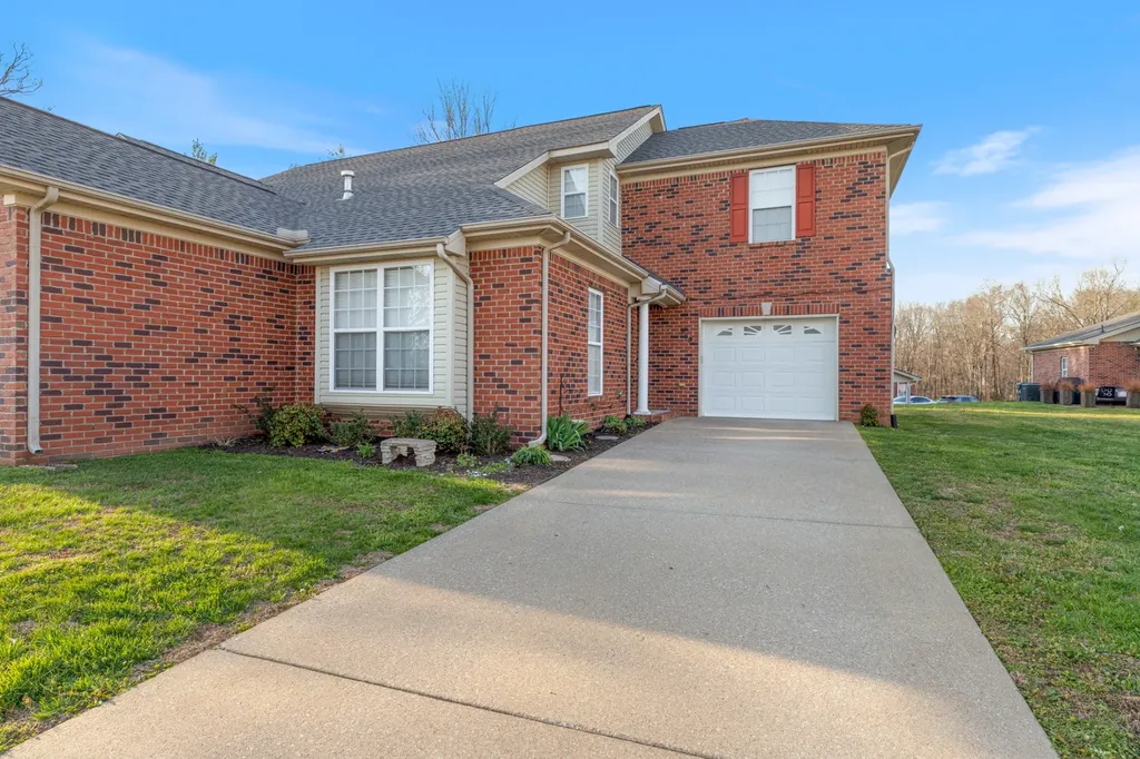 519 Bradford Drive Dickson TN 37055