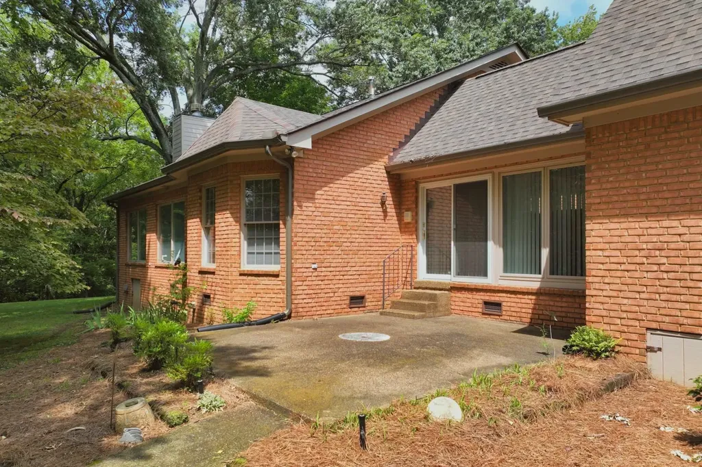 507 Menees Lane Madison TN 37115