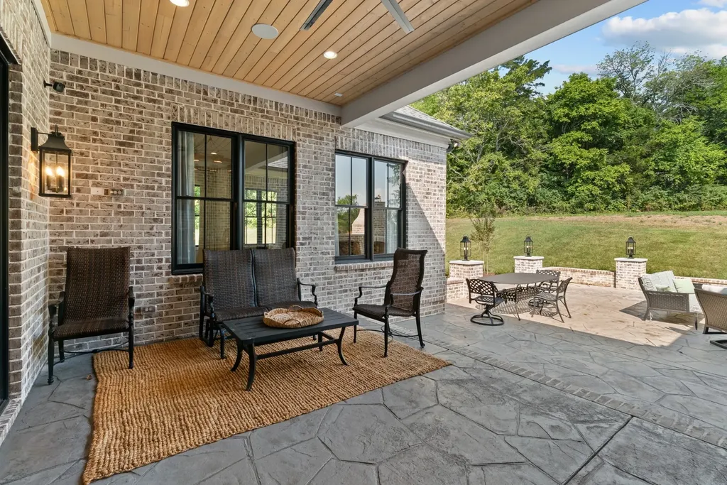 1968 Napa Drive Brentwood TN 37027