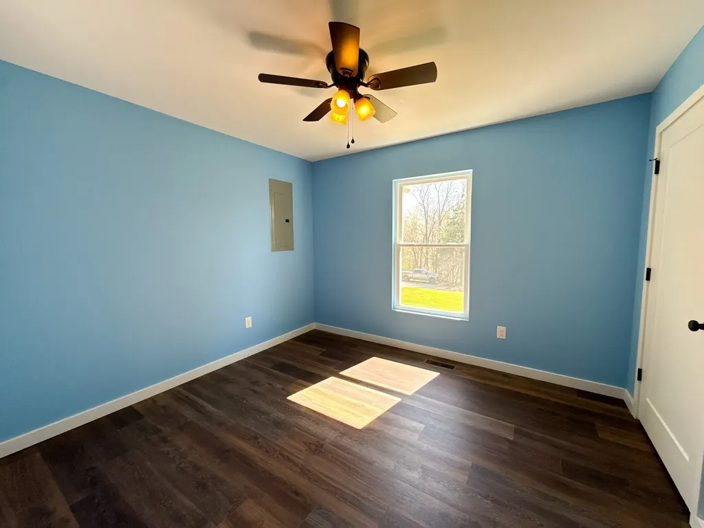 44 Blue Lake Road Mcminnville TN 37110