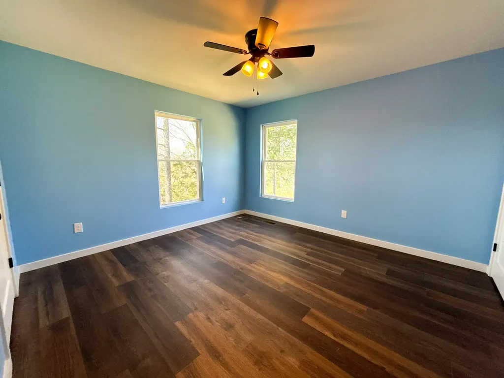 44 Blue Lake Road Mcminnville TN 37110
