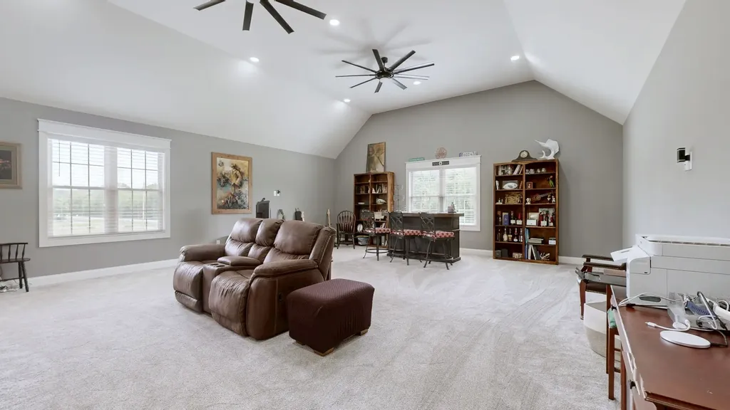 1742 Old Gallatin Road Portland TN 37148