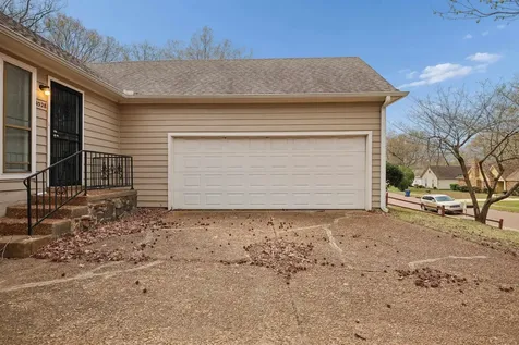 4328 W Hunters Glen Street Memphis TN 38128