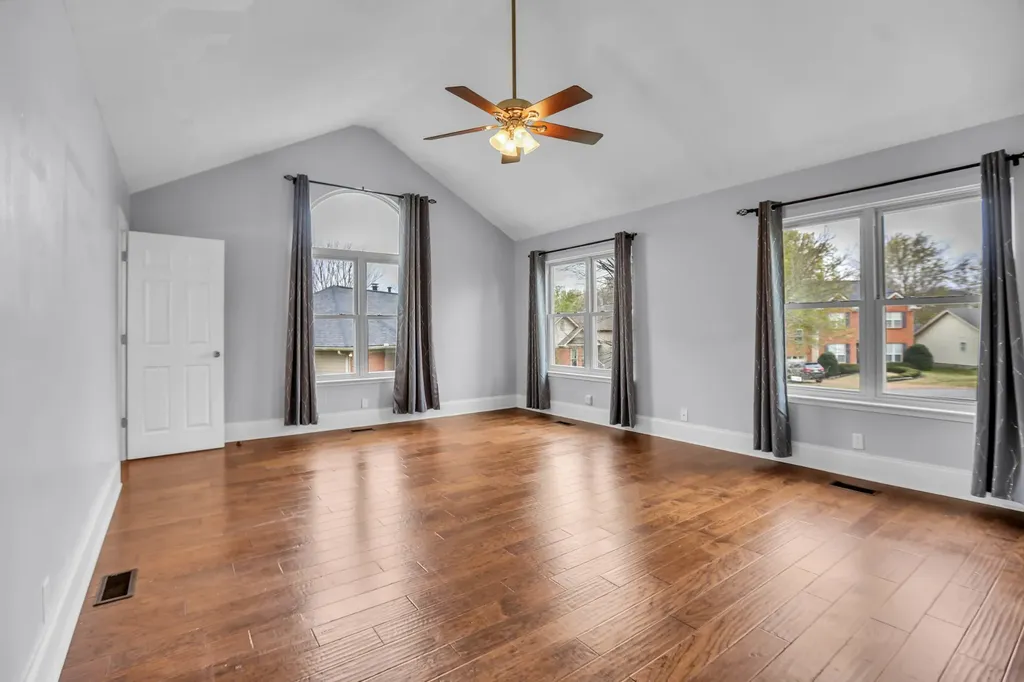 2107 Billingsham Court Mount Juliet TN 37122