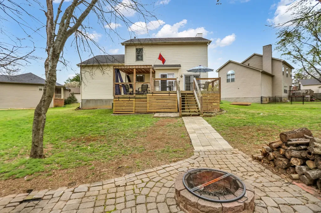 2107 Billingsham Court Mount Juliet TN 37122