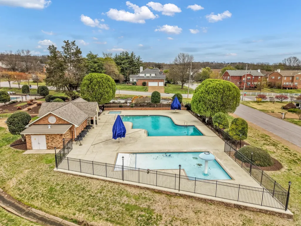 2107 Billingsham Court Mount Juliet TN 37122