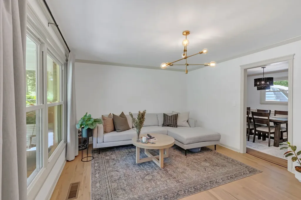 457 Ewing Lane Nashville TN 37207