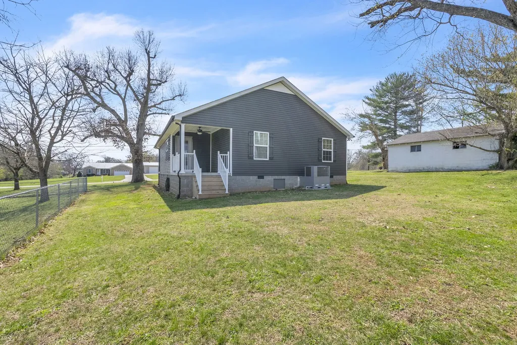 156 Old Post Road Mcminnville TN 37110