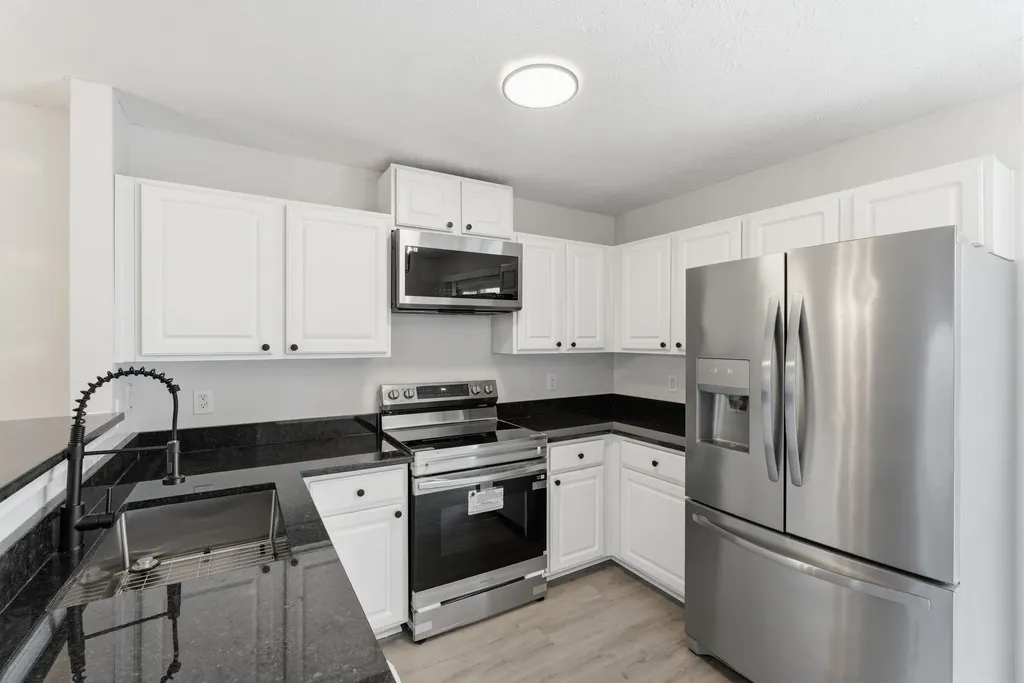 3377 Harpeth Springs Drive Nashville TN 37221
