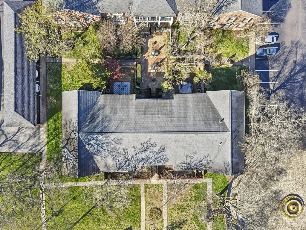 5025 Hillsboro Pike Nashville TN 37215