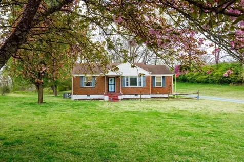 3107 Crosswood Drive Nashville TN 37214