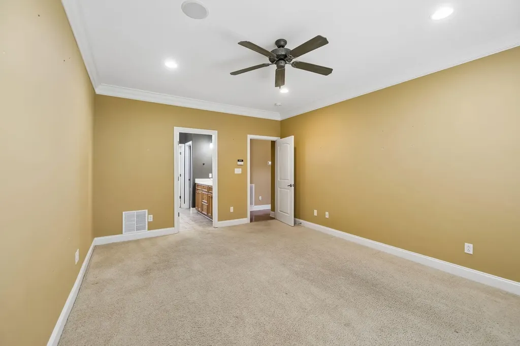 10421 Laurel Pointe Lane Knoxville TN 37931