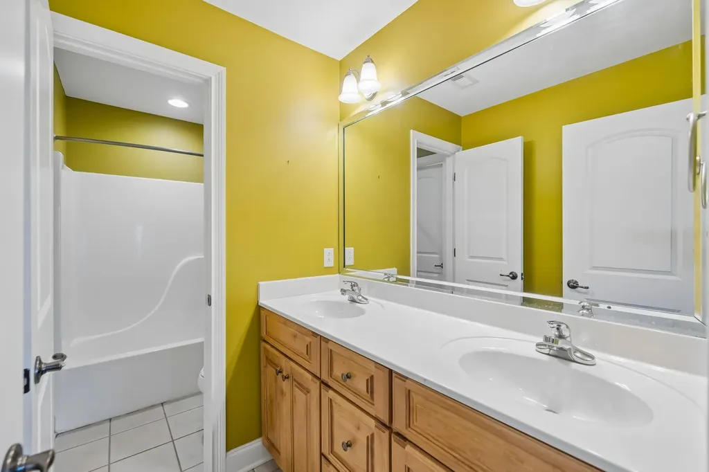 10421 Laurel Pointe Lane Knoxville TN 37931