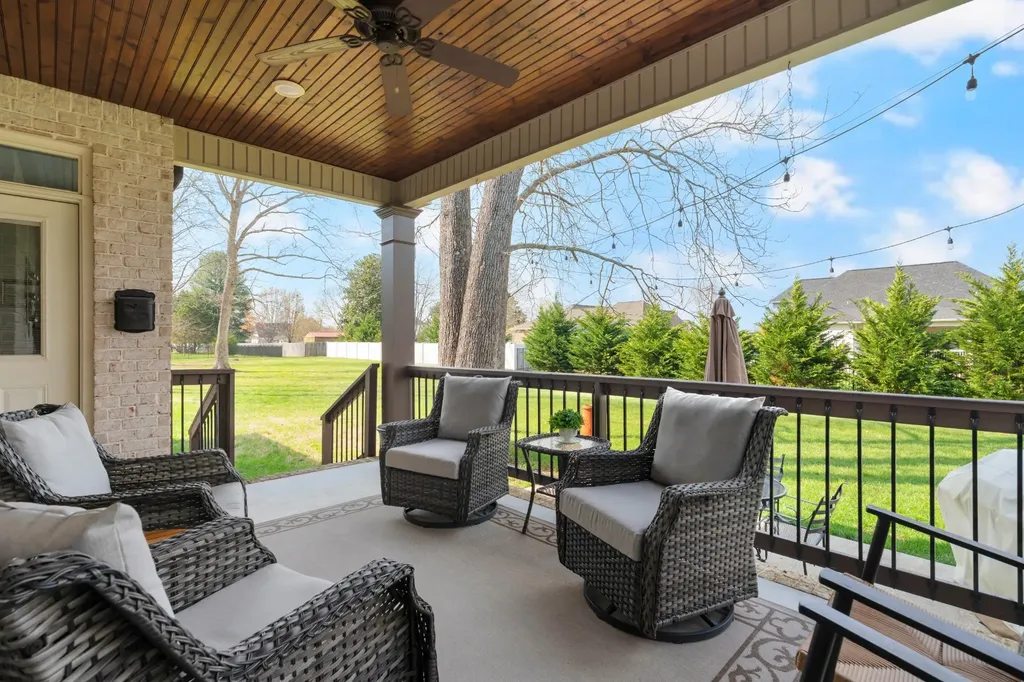 612 Lexington Circle Manchester TN 37355