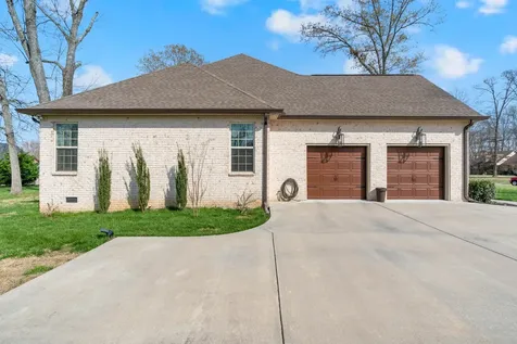 612 Lexington Circle Manchester TN 37355