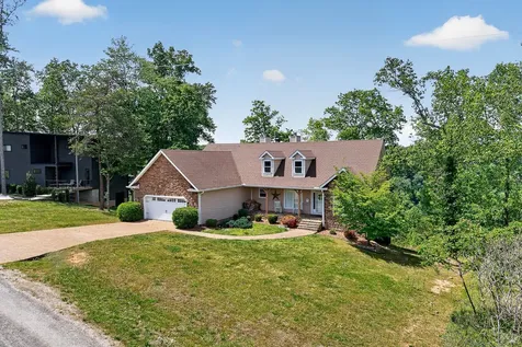 1175 W Hutchins Bend Road Sparta TN 38583