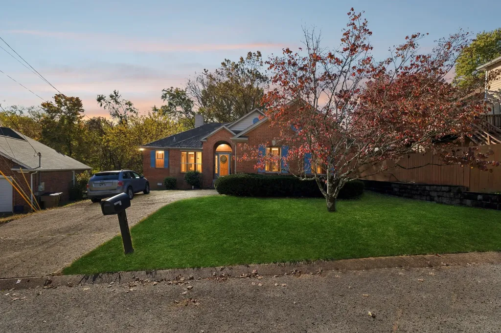 404 Black Mountain Drive Antioch TN 37013