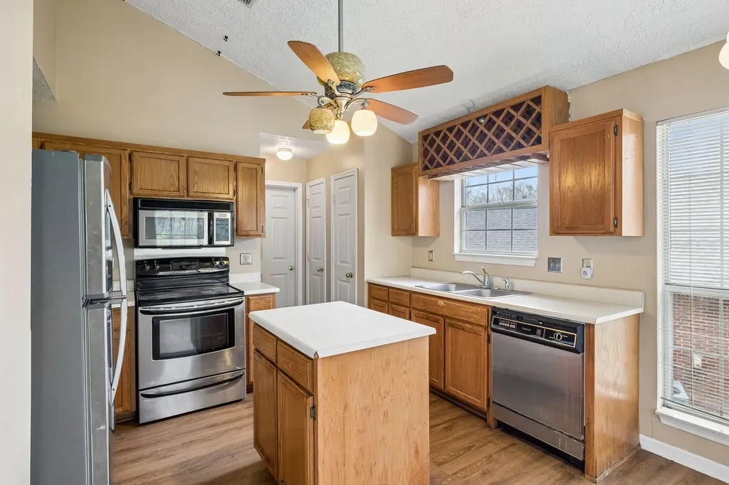 404 Black Mountain Drive Antioch TN 37013