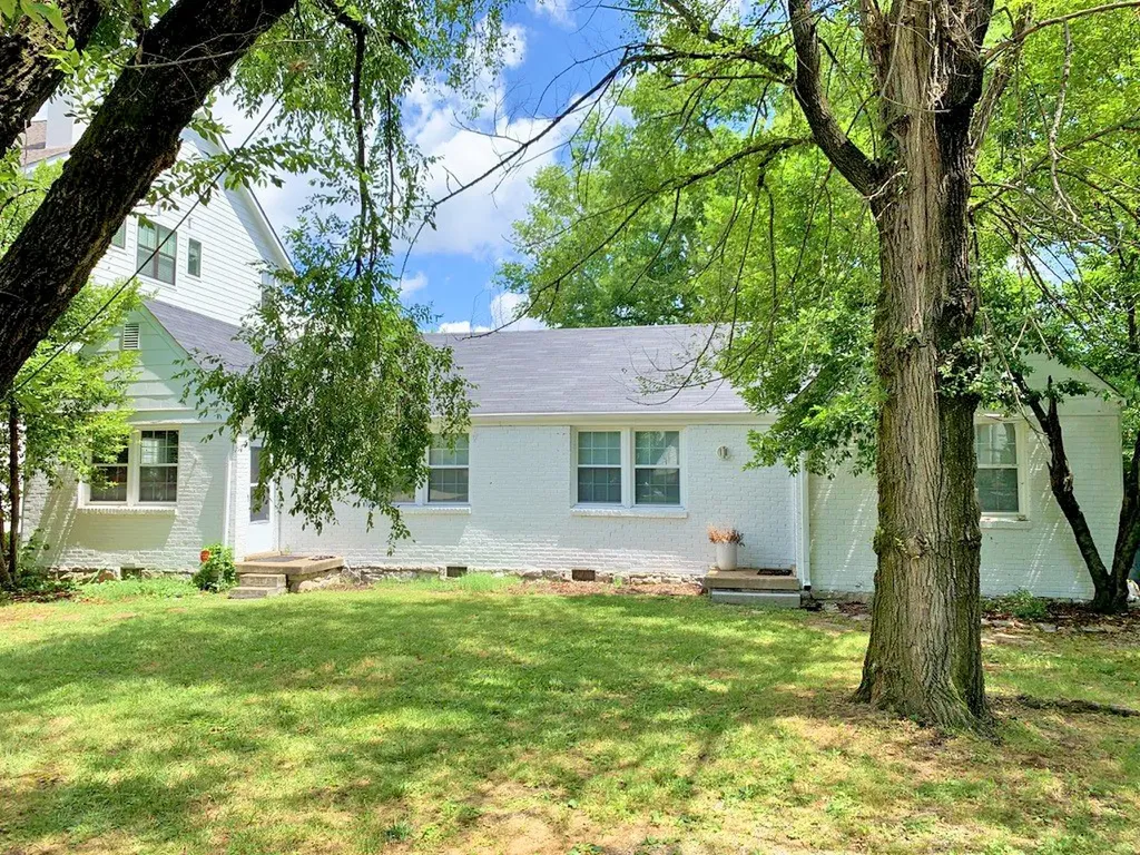 1904 Warfield Drive Nashville TN 37215