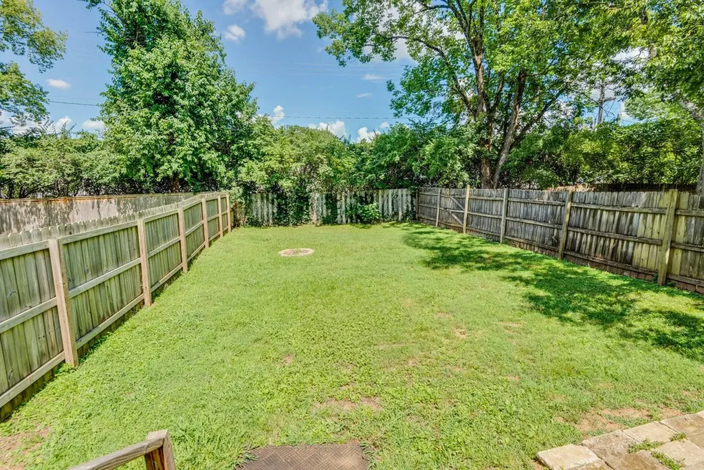 1904 Warfield Drive Nashville TN 37215