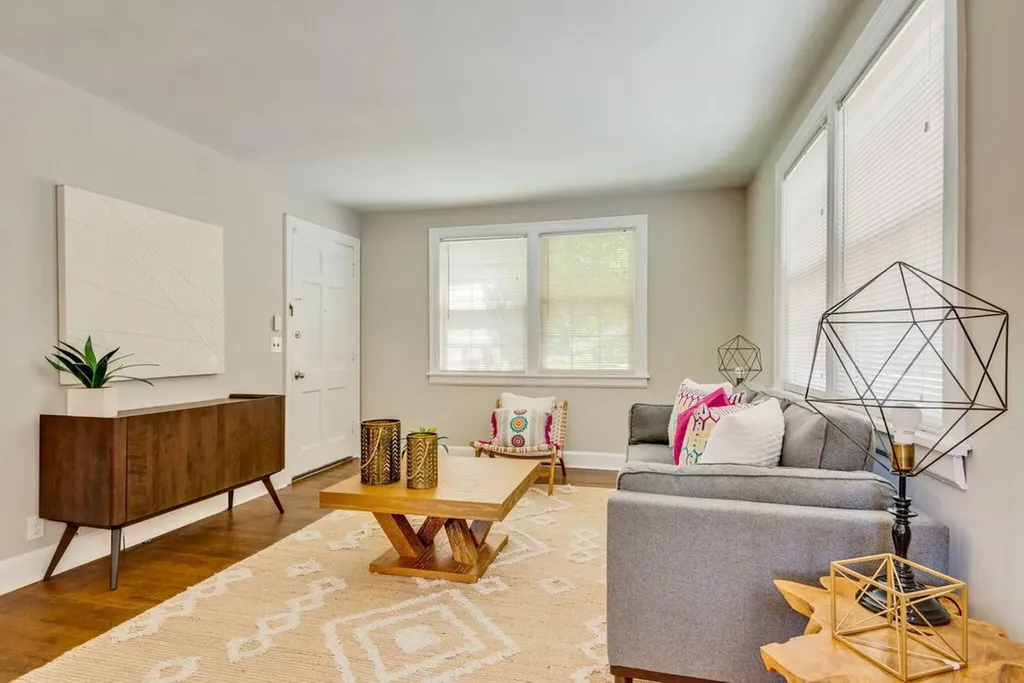1904 Warfield Drive Nashville TN 37215