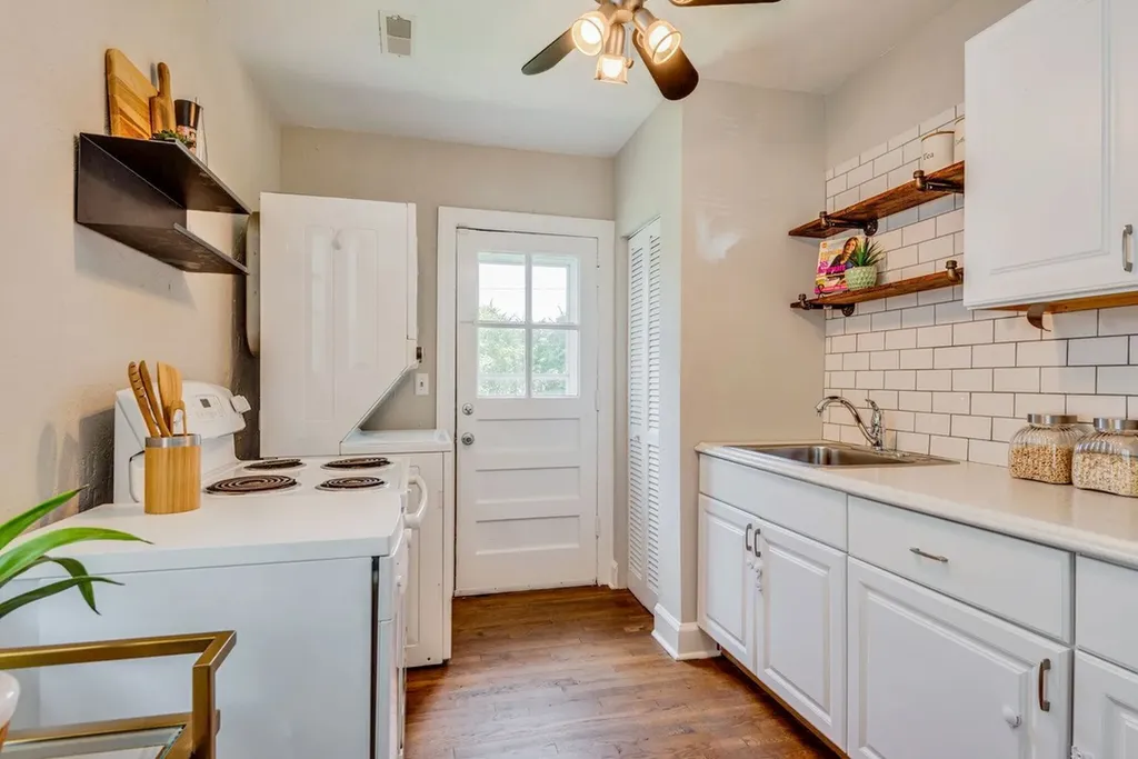 1904 Warfield Drive Nashville TN 37215