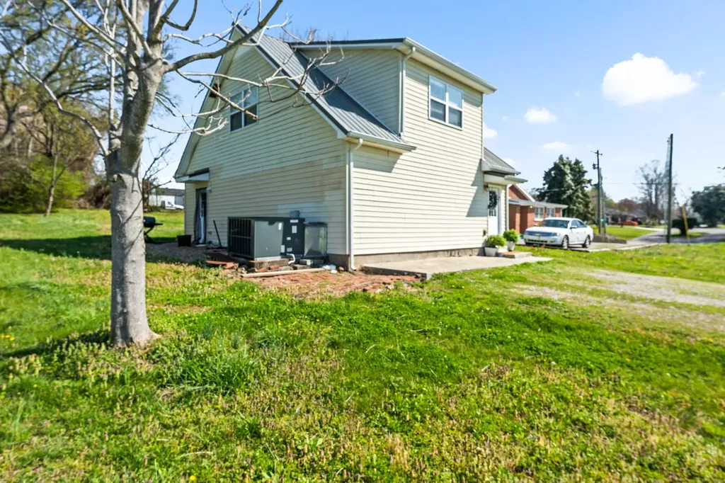 525 Sharp Springs Road Winchester TN 37398