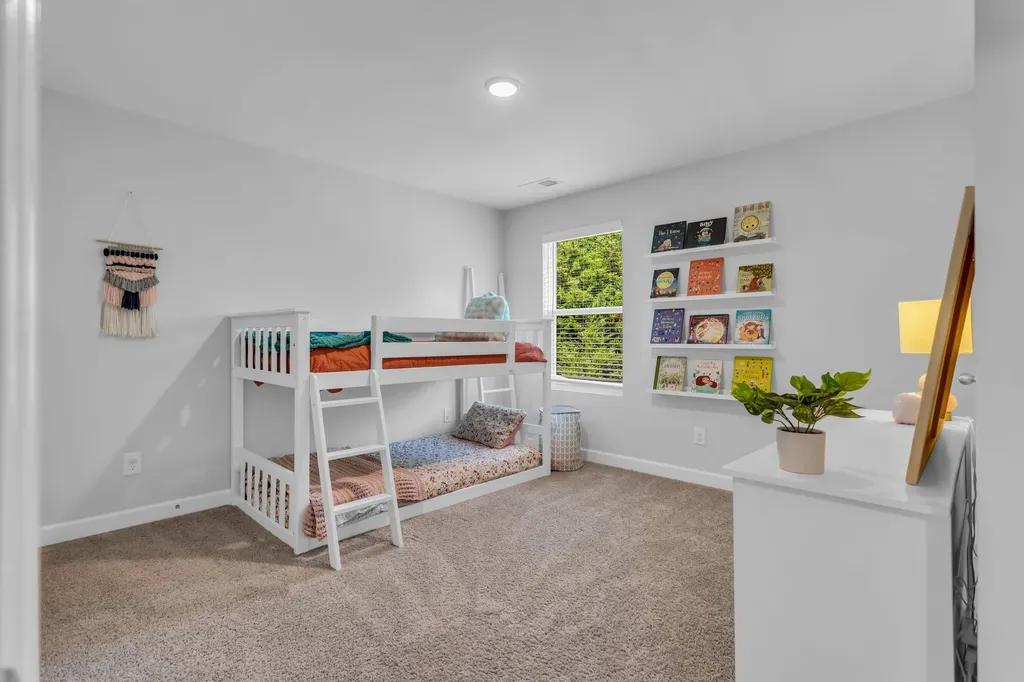 2563 Napa Valley Way Columbia TN 38401