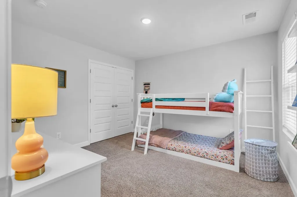 2563 Napa Valley Way Columbia TN 38401