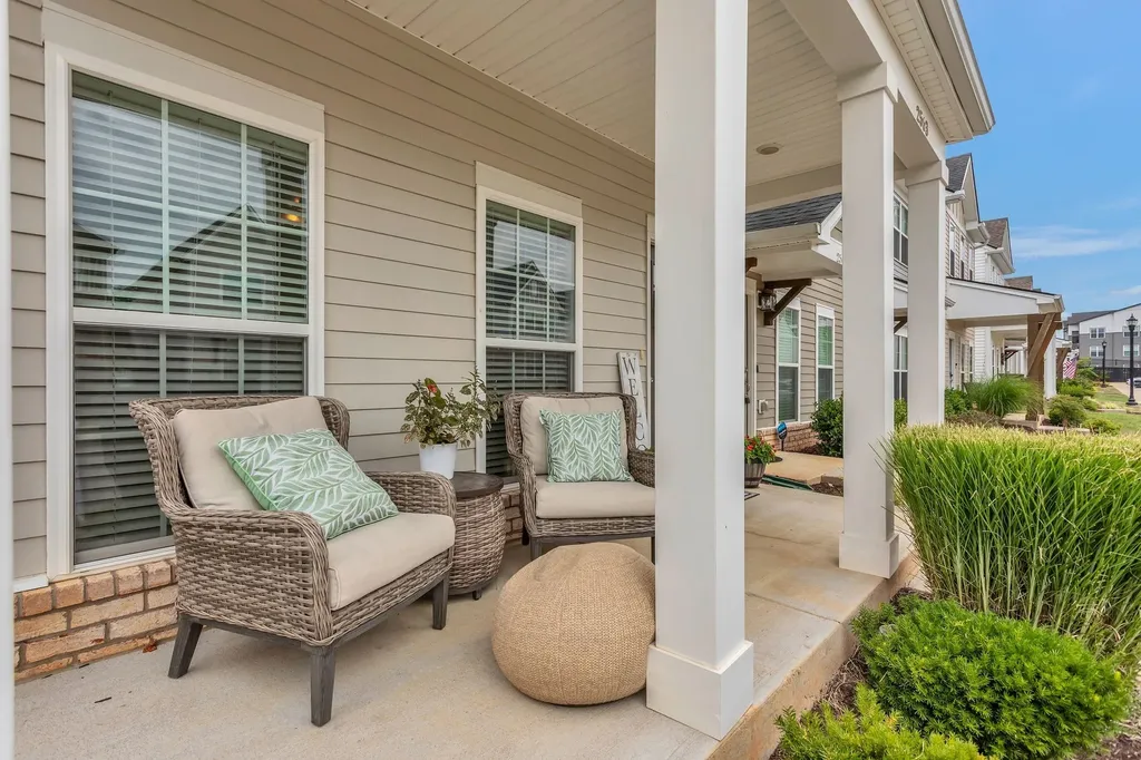 2563 Napa Valley Way Columbia TN 38401