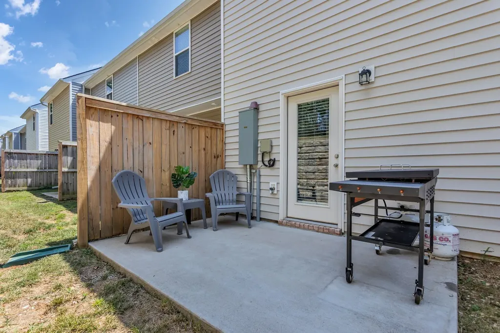 2563 Napa Valley Way Columbia TN 38401