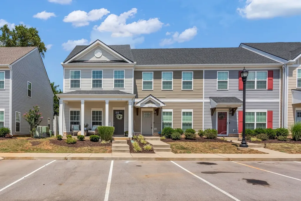2563 Napa Valley Way Columbia TN 38401