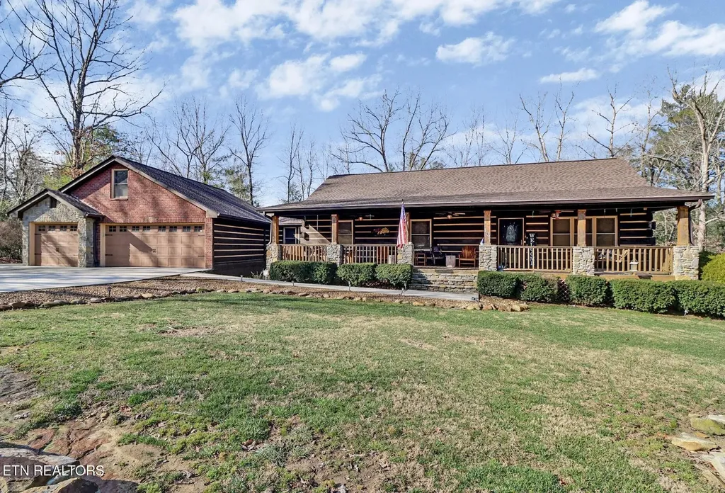 108 Grace Lane Crossville TN 38555