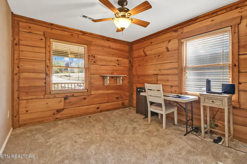 108 Grace Lane Crossville TN 38555