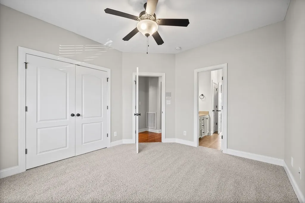 2597 Stone Manor Way Clarksville TN 37043