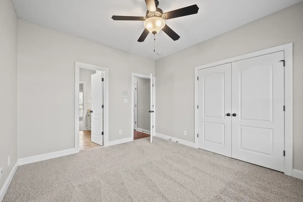 2597 Stone Manor Way Clarksville TN 37043