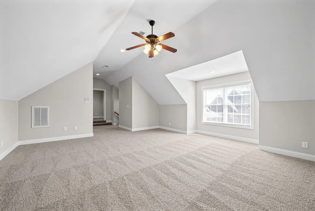 2597 Stone Manor Way Clarksville TN 37043