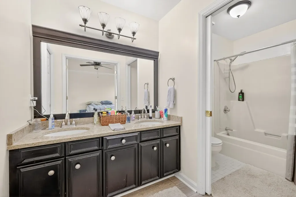 2143 River Chase Drive Murfreesboro TN 37128
