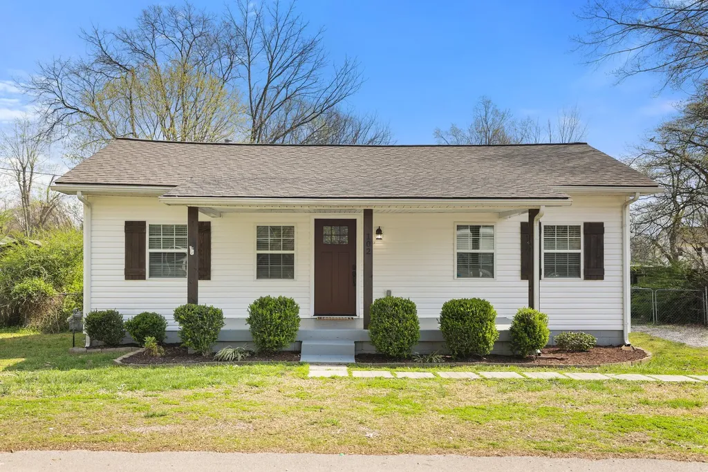 102 Shelby Street Old Hickory TN 37138