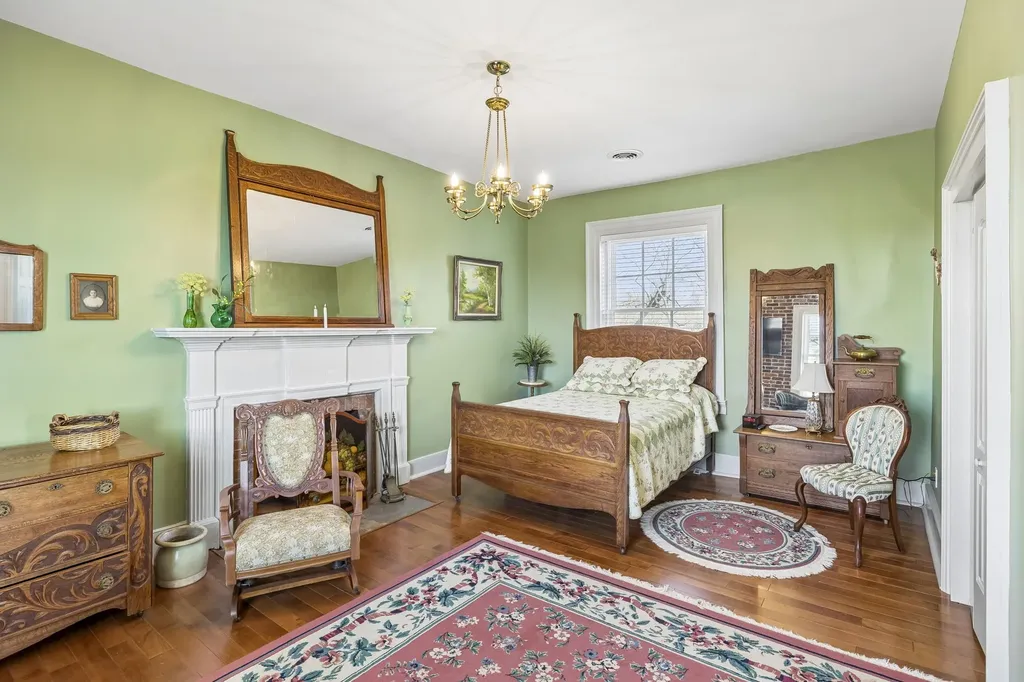 814 Hartsville Pike Gallatin TN 37066