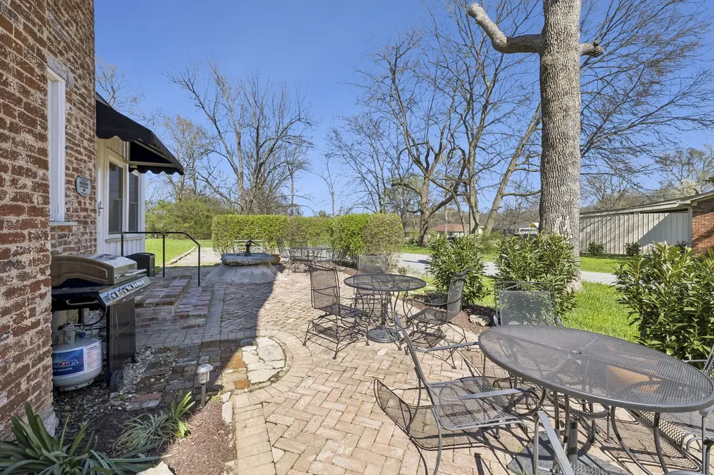 814 Hartsville Pike Gallatin TN 37066