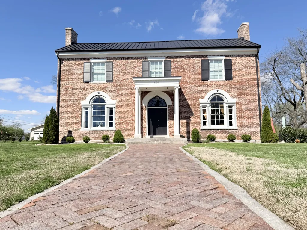 814 Hartsville Pike Gallatin TN 37066