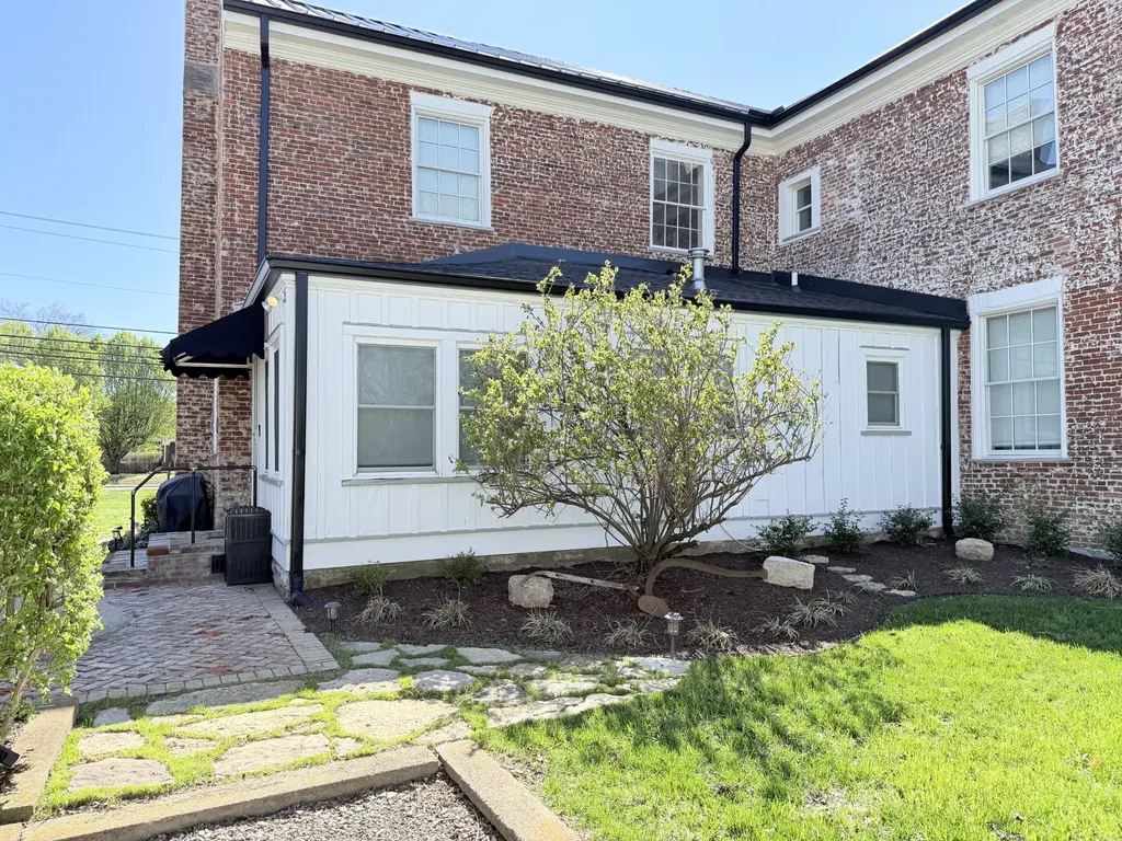 814 Hartsville Pike Gallatin TN 37066