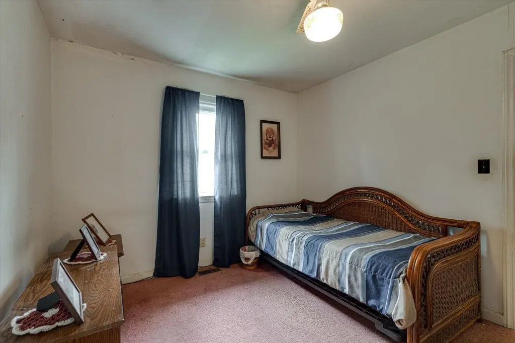 1985 Peavine Road Rock Spring GA 30739